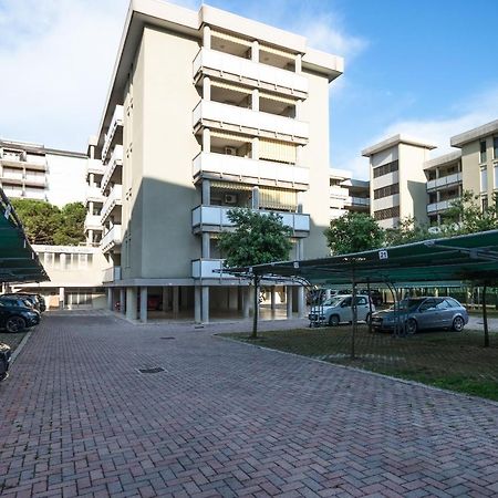 Residence G. Verdi Bibione Exterior foto